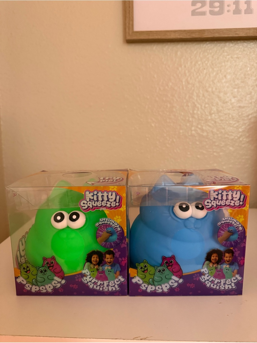 Kitty Squeeze! Green & Blue Squeeze Kitties